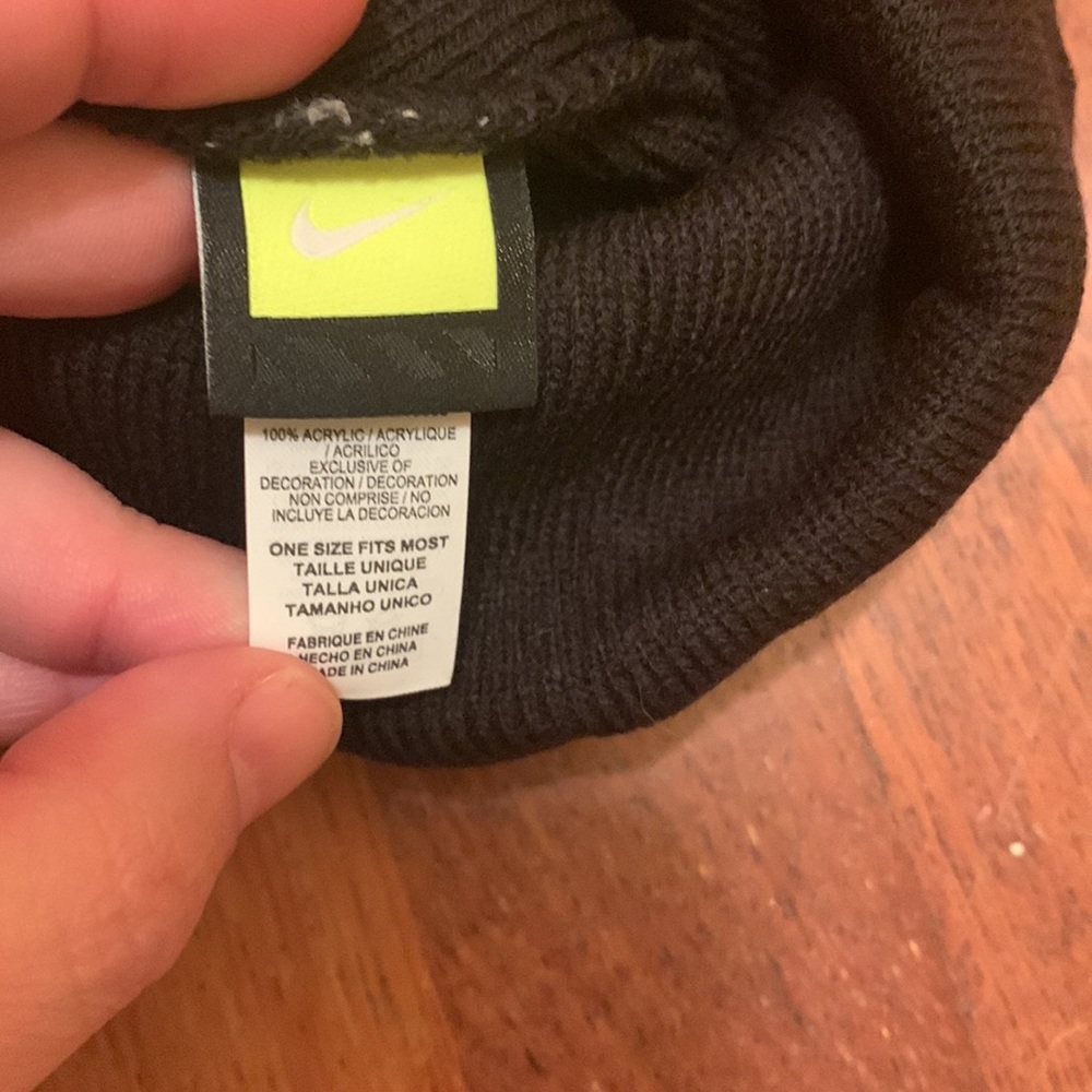 COPY - Nike hat - Picture 4 of 4